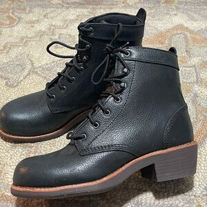 Red Wing Shoes Black Lace-Up Women’s Ankle Boots